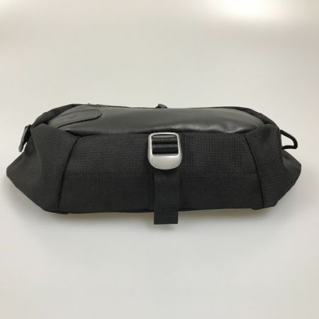  スバル STI ウエストバッグ STSG21100250 ブラック