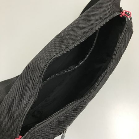  スバル STI ウエストバッグ STSG21100250 ブラック