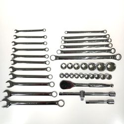 ## SIGNET ツール 37点セット レンチ・ソケットなど Bランク