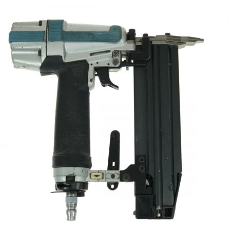  MAKITA マキタ 50mm 常圧 仕上げ釘打ち機 AF502 動作確認済み