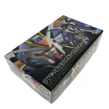  BANDAI バンダイ RG 1/144 ZGMF-X20A ストライクフリーダムガンダム 5061617 未組立 ガンプラ