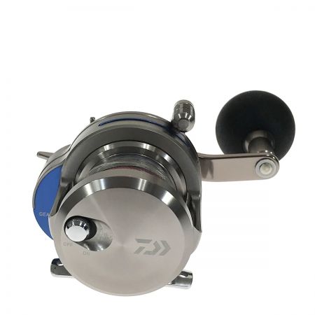  DAIWA ダイワ 15ソルティガ 15H 右巻き SALTIGA 15H