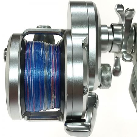  SHIMANO シマノ 11オシアジガー 2000NRHG 027627