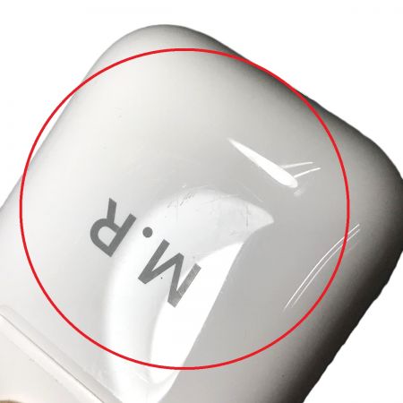  Apple アップル AirPods 第2世代 A2031 ワイヤレスイヤホン