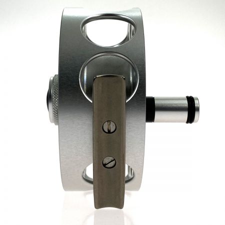  Ari T Hart フライリール マッハ3 Largo Arbor 右巻き