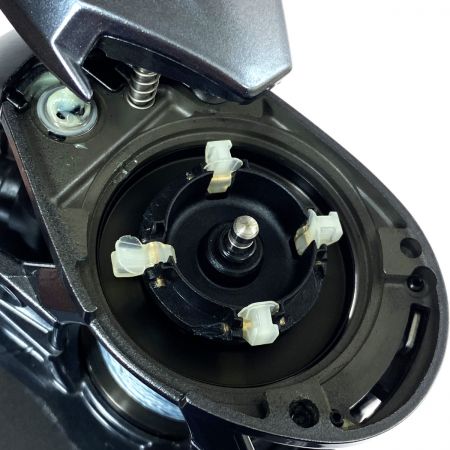  SHIMANO シマノ 24 SLX 70HG SLX 70HG 右ハンドル 箱付き