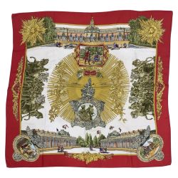 ## HERMES エルメス カレ90 プリーツスカーフサンスーシ宮殿 大判シルクスカーフ レッド Cランク