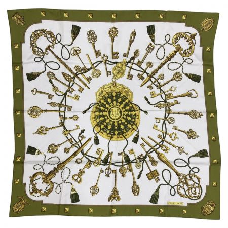  HERMES エルメス カレ90 鍵柄 大判シルクスカーフ オリーブ