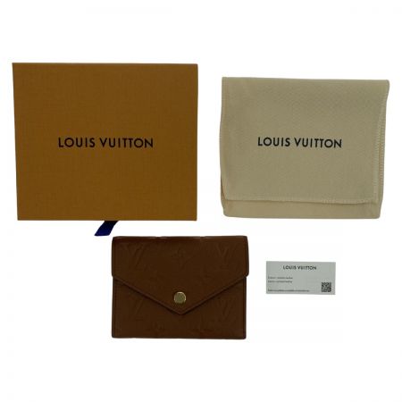  LOUIS VUITTON ルイヴィトン モノグラム アンプラント ポルトフォイユ・ヴィクトリーヌ 3つ折り財布 M11988 コニャック