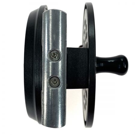  ORVIS BATTENKILL バテンキル ディスク8/9 ケース・替スプール付 フライリール