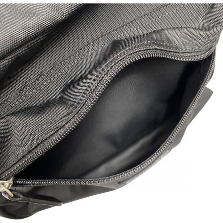  Marimekko マリメッコ ショルダーバッグ 047241 ブラック