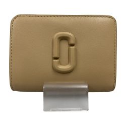 ## MARC JACOBS マークジェイコブス  ザ レザー カバード Jマーク コンパクト ウォレット ミニ 2つ折り財布 2S4SMP007S02 キャメル Bランク