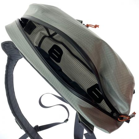  SIMMS ドライクリークZ スリングパック Steel