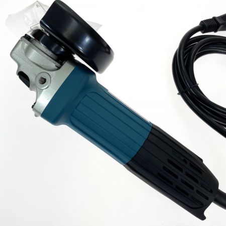  MAKITA マキタ 100mm ディスクグラインダ GA4033 高トルク・低速型・ブレーキ付 100v コード式