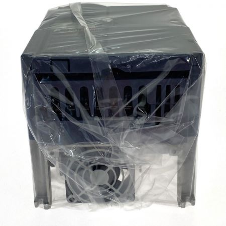  富士電機 インバーター FRN3.7C2S-2J 未使用品