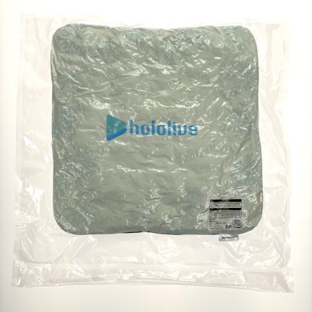   カプとれ×ホロライブ 雪花ラミィ クッション（衣装2） 未開封品