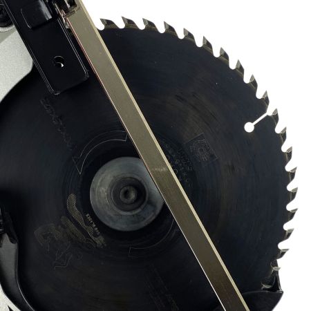  MAKITA マキタ 100V 電気マルノコ 190mm  M585 グリーン コード式