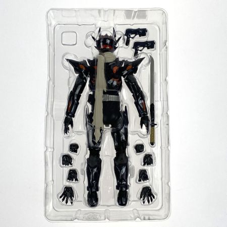 BANDAI バンダイ S.H.Figuarts 仮面ライダードレッド零式 魂ウェブ商店限定 開封品