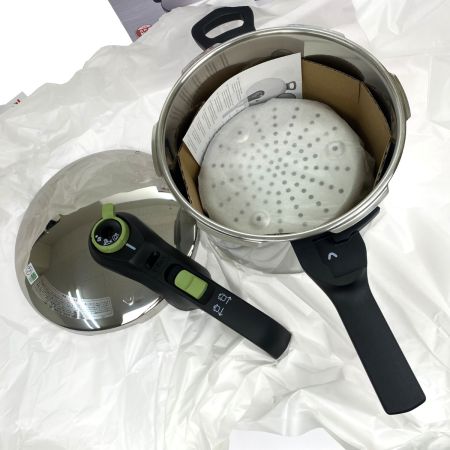  T-fal ティファール ハッピーバッグ 7点セット 未使用品 ガス・IH対応 フライパン・圧力鍋・キッチンツール