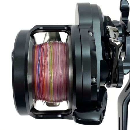  SHIMANO シマノ 19 オシアジガー F カスタム 2000NRHG 右ハンドル 04004