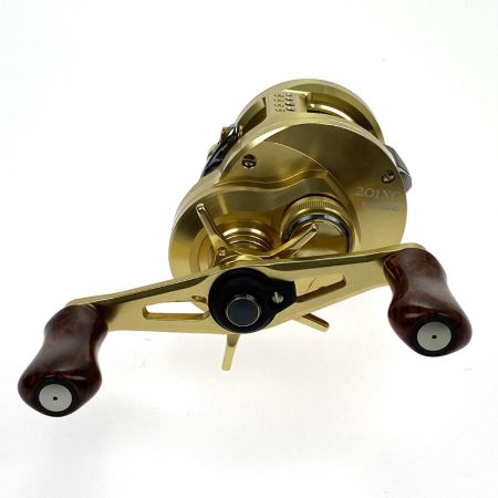  SHIMANO シマノ 22 カルカッタコンクエスト 201XG 左ハンドル 04419 ハンドルノブ変更