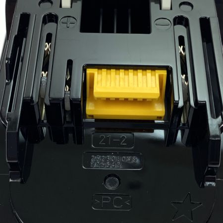  MAKITA マキタ 18v 5.0Ah リチウムイオンバッテリ BL1850B 純正バッテリ 未使用品