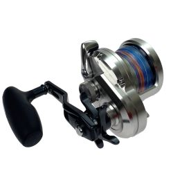 ## SHIMANO シマノ 21 オシアジガー 2000NR XG 右ハンドル 2000NRXG Bランク