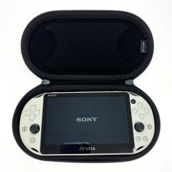 ## SONY ソニー PS Vita 本体 PCH-2000 ホワイト ケース付き 動作確認済み Bランク