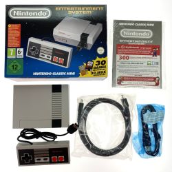 ## Nintendo ニンテンドウ クラシック ミニ ファミコン 欧州版 Classic Mini Entertainment System Bランク
