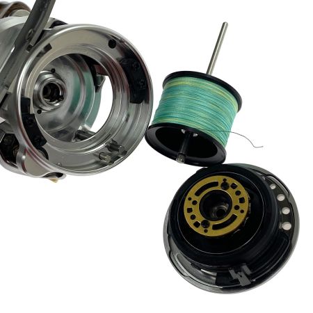  SHIMANO シマノ 26 カルカッタコンクエスト BFS リミテッド XG LEFT 049353 木製ハンドルノブ