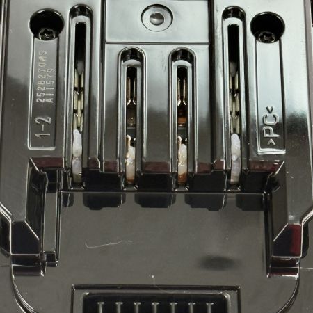  MAKITA マキタ 40Vmax 5.0Ah リチウムイオンバッテリ BL4050F 純正バッテリ 未使用品 (2)