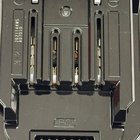  MAKITA マキタ 40Vmax 4.0Ah リチウムイオンバッテリ BL4040 純正バッテリ 未使用品(1)