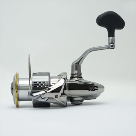  SHIMANO シマノ  18ステラ　ケース付　4000XG-J 4000XG-J 一部地域を除き送料無料