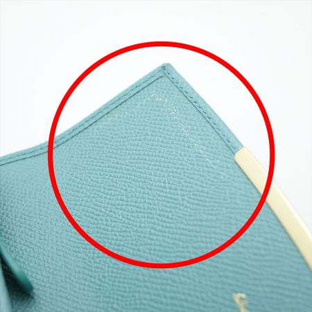  Ferragamo フェラガモ ガンチーニ 内部ヨゴレ有 レザー　財布 エメラルドグリーン 一部地域を除き送料無料