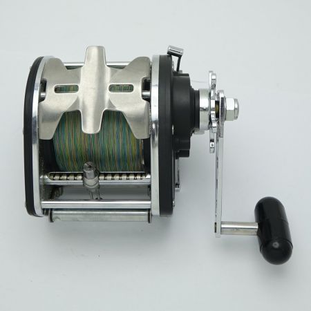  daiwa  ダイワ　super dynamic st-600　リール 一部地域を除き送料無料