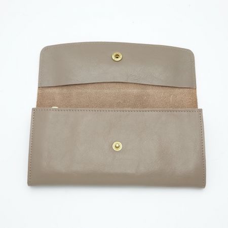  IL BISONTE イルビゾンテ 長財布 グレージュ 一部地域を除き送料無料