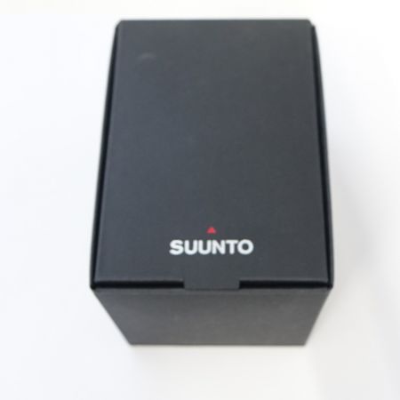  SUUNTO スント 腕時計　コア　オールブラック　クオーツ CORE CR2032