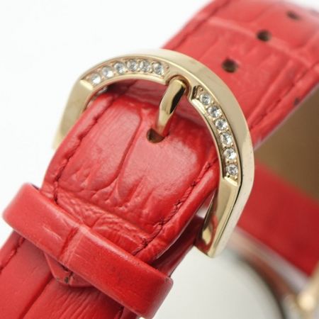 AnneCoquine 腕時計　箱付き レッド 一部地域を除き送料無料