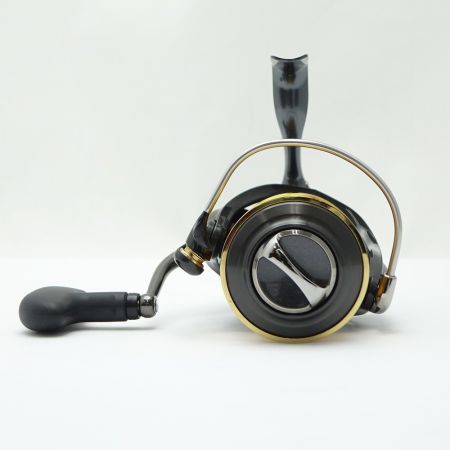  DAIWA ダイワ 13 CERTATE 3012H　スピニングリール 13 CERTATE 3012H 一部地域を除き送料無料