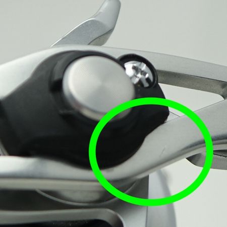  SHIMANO シマノ ベイトリール　メタ二ウムMGLXG右 Metanium 右 一部地域を除き送料無料