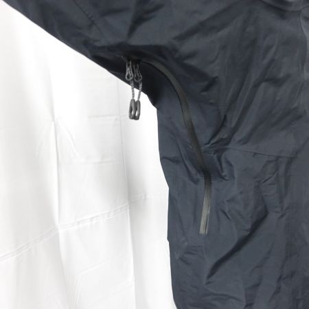  MAMMUT マムート マウンテンパーカー　メンズM　ゴアテックス 2119079 ブラック 一部地域を除き送料無料