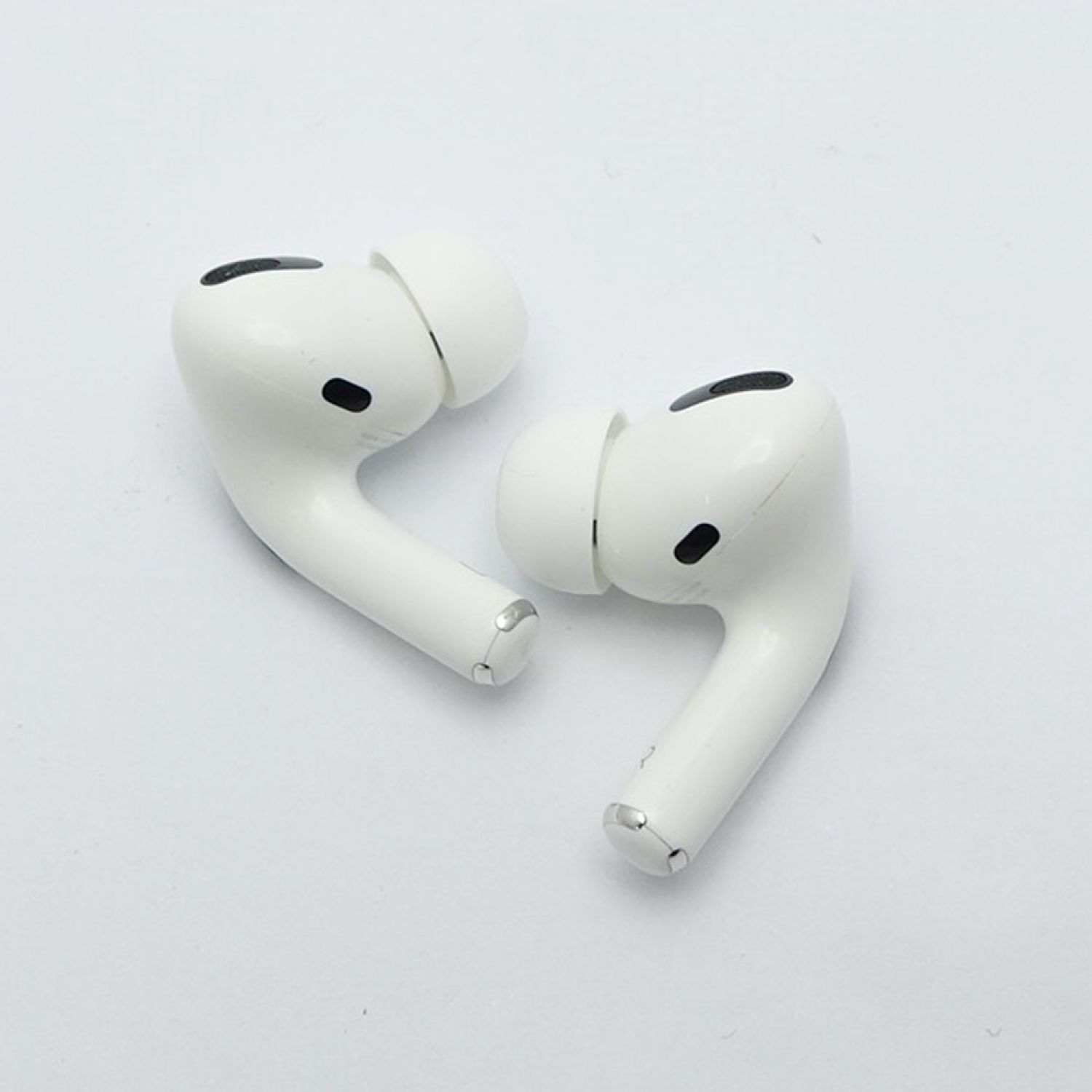 中古】 Apple アップル AirPods Pro ワイヤレスイヤホン MWP22J/A