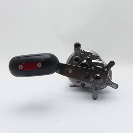  DAIWA ダイワ キャタリナ リール 607211 一部地域を除き送料無料