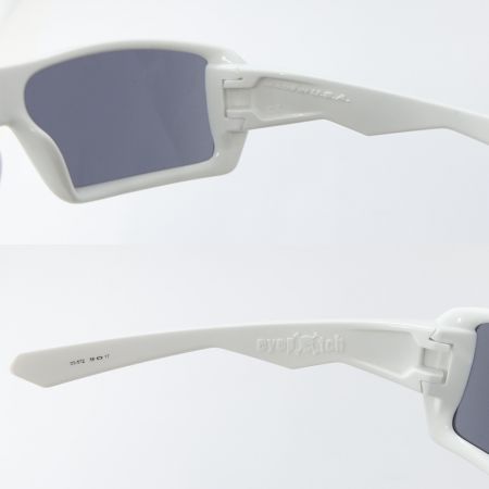  OAKLEY オークリ サングラス　eye pach 03-572 ホワイト 【送料無料】