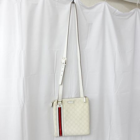  GUCCI グッチ ショルダーバッグ　PVC　シェリー　GG 153244 ホワイト 一部地域を除き送料無料