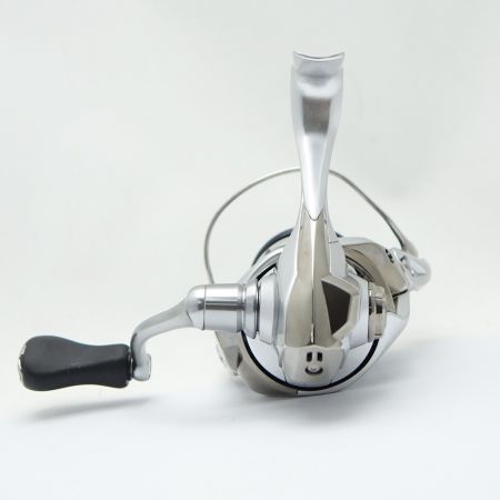  SHIMANO シマノ スピニングリール 19 STRADIC C2000SHG 【一部地域を除き送料無料】