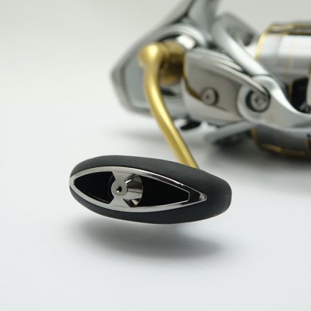  DAIWA ダイワ スピニングリール　FREAMS LT5000D-CXH FREAMS LT5000D-CXH 一部地域を除き送料無料