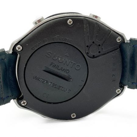  SUUNTO スント デジタルウォッチ　クオーツ　ベルト傷みあり 120036