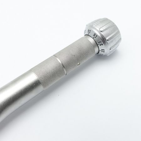  TOHNICHI プレセット形トルクレンチ（メタルハンドタイプ） CL50NX15D-MH 送料無料