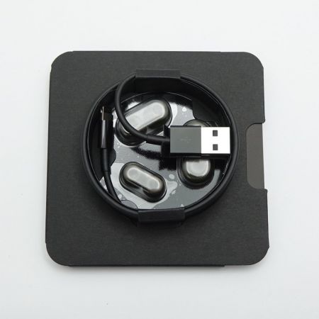  Beats. POWERBEATS PRO ワイヤレスイヤホン MV712PA/A カーキ 一部地域を除き送料無料